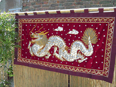 chinese dragon banner